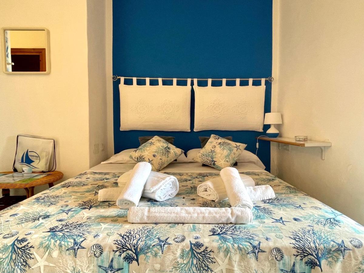 San Teodoro Punta Est Delizioso Monolocale Vista Mare Apartment Екстериор снимка